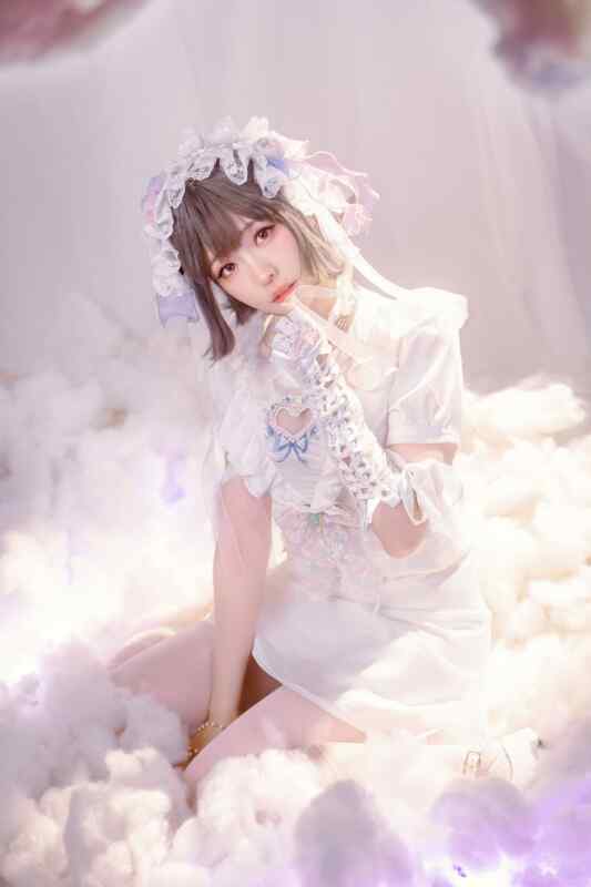 ‎【夸克网盘】【X16—5】#cosplay   #ElyEE子 - 24年10月订阅 Cloudy Dreaming雲朵夢境   [25P-2V 57.85 MB]