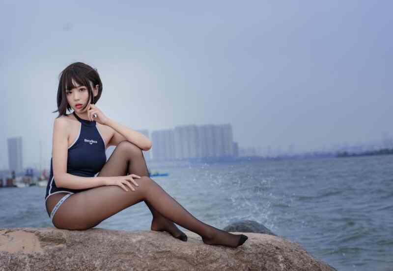 【写真】轩萧学姐 NO.017 沙滩竞泳 【45P-68MB】